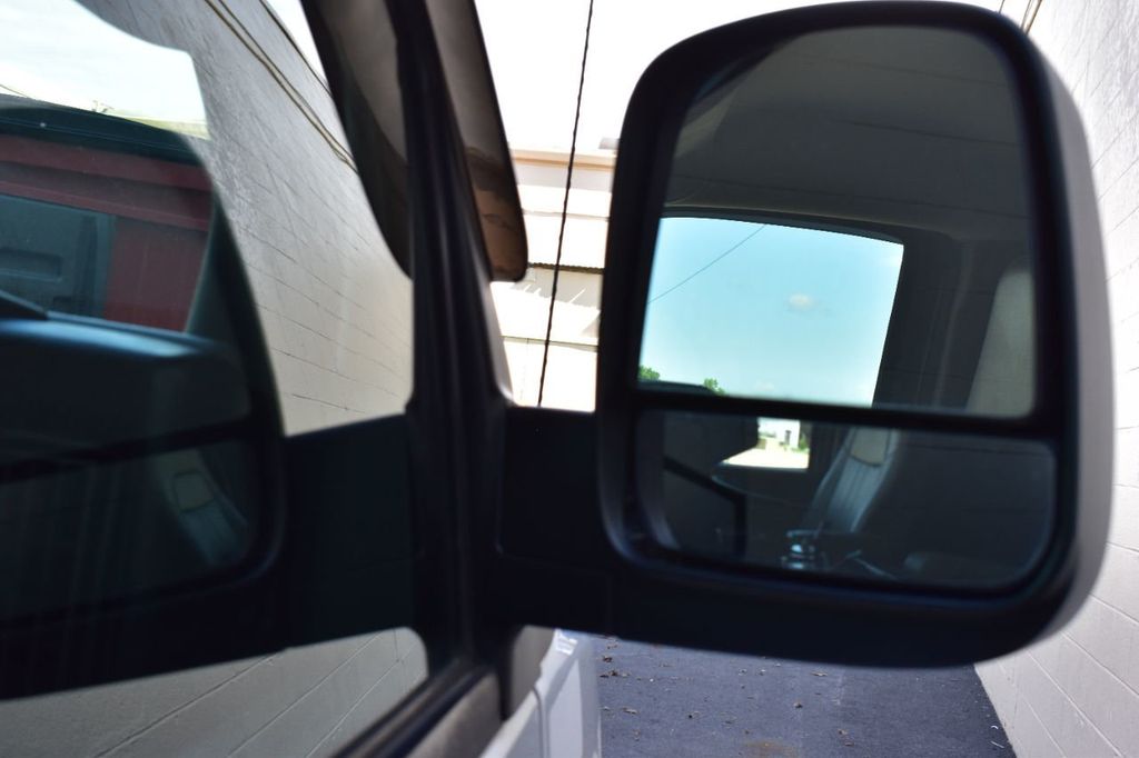 2014 Chevrolet Express Cargo Van RWD 2500 135" - 21498931 - 47