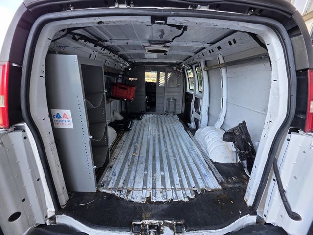 2014 Chevrolet Express Cargo Van RWD 2500 135" - 22971097 - 10