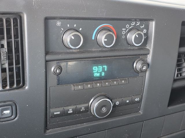 2014 Chevrolet Express Cargo Van RWD 2500 135" - 22971097 - 11