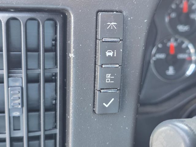 2014 Chevrolet Express Cargo Van RWD 2500 135" - 22971097 - 16