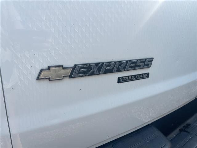 2014 Chevrolet Express Cargo Van RWD 2500 135" - 22135062 - 16