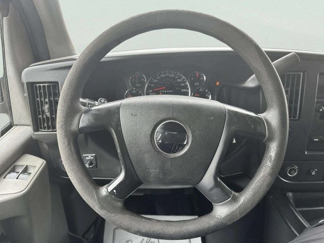 2014 Chevrolet Express Cargo Van RWD 2500 135" - 23007410 - 17