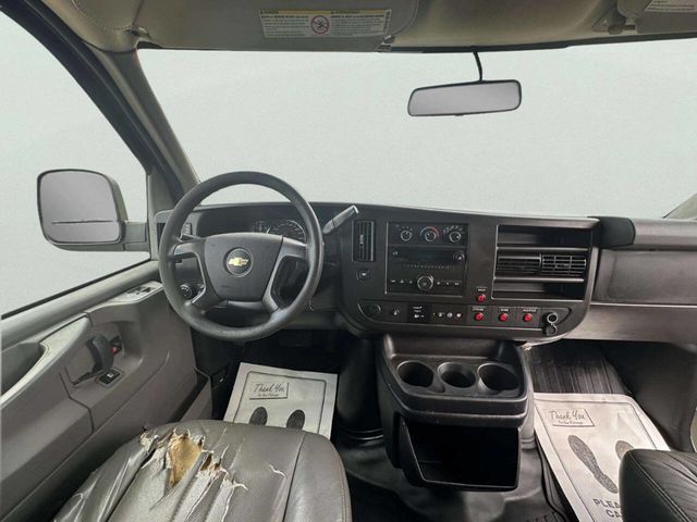 2014 Chevrolet Express Cargo Van RWD 2500 135" - 23014124 - 20