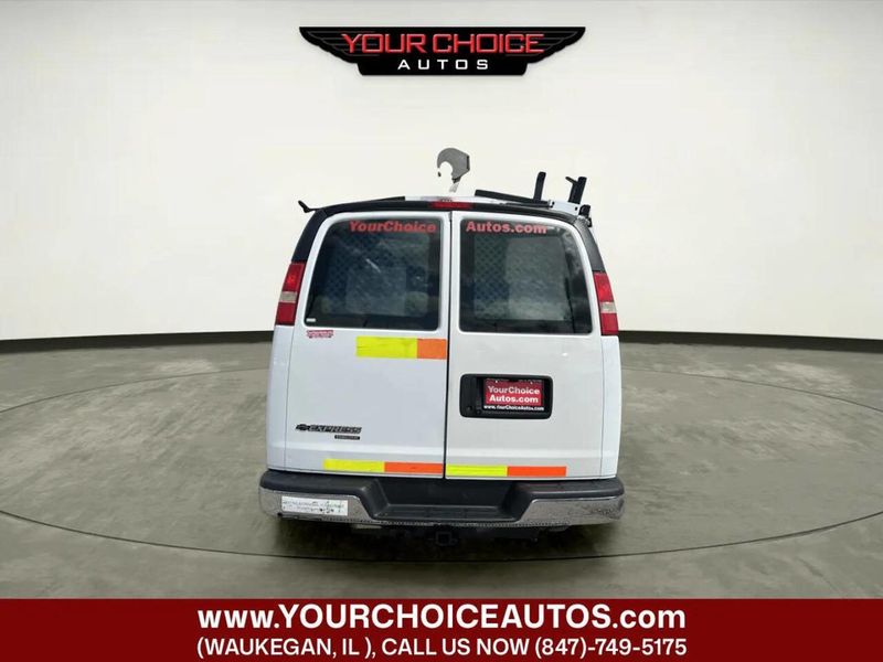 2014 Chevrolet Express Cargo Van RWD 2500 135" - 23014124 - 3