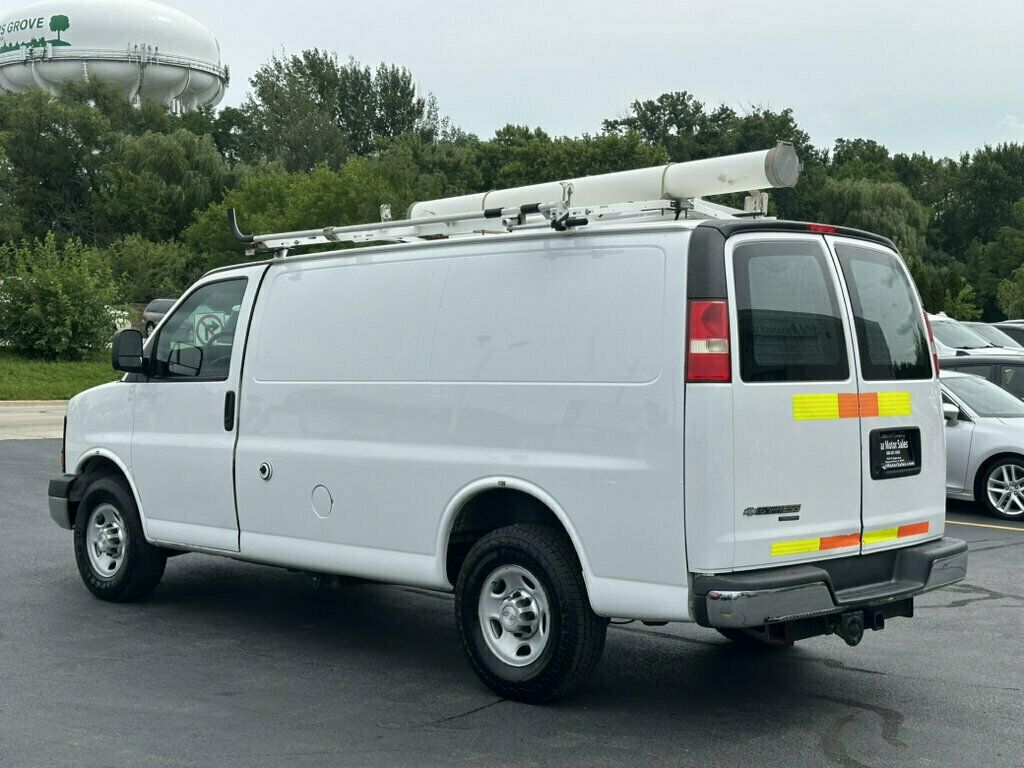 2014 Chevrolet Express Cargo Van RWD 2500 135" - 23073524 - 11