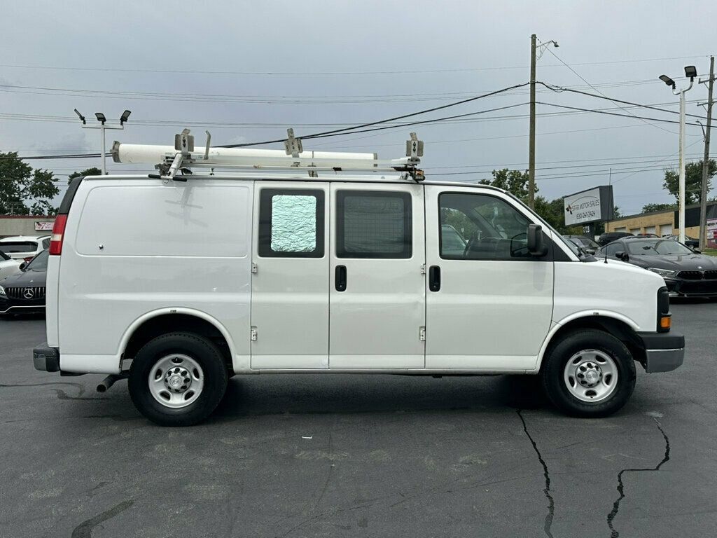 2014 Chevrolet Express Cargo Van RWD 2500 135" - 23073524 - 22