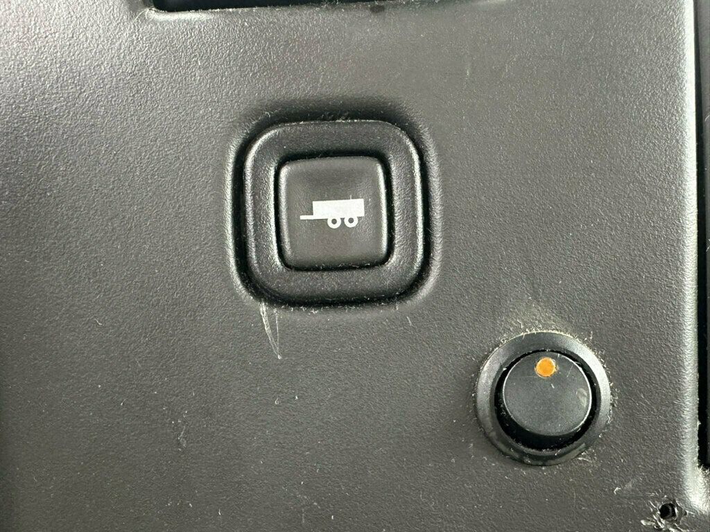 2014 Chevrolet Express Cargo Van RWD 2500 135" - 23073524 - 35