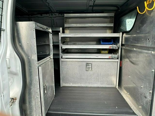 2014 Chevrolet Express Cargo Van RWD 2500 135" - 23073524 - 3