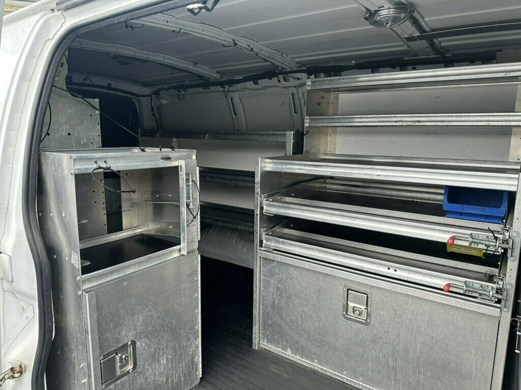 2014 Chevrolet Express Cargo Van RWD 2500 135" - 23073524 - 7