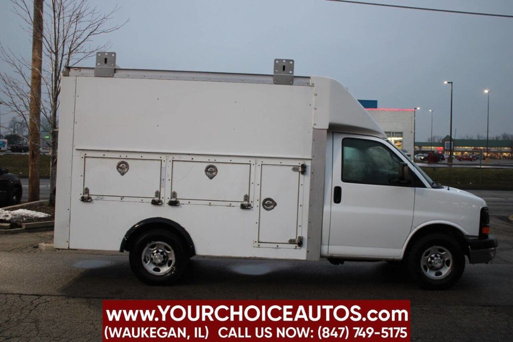 2014 Chevrolet Express Commercial Cutaway 3500 Van 139" - 22725499 - 5