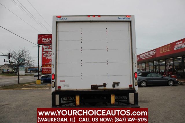 2014 Chevrolet Express Commercial Cutaway 3500 Van 159" - 22697389 - 5