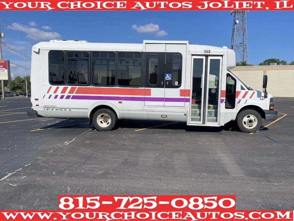 2014 Chevrolet Express Commercial Cutaway 4500 Van 177" Diesel - 22936436 - 10