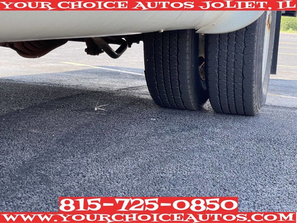 2014 Chevrolet Express Commercial Cutaway 4500 Van 177" Diesel - 22936436 - 13