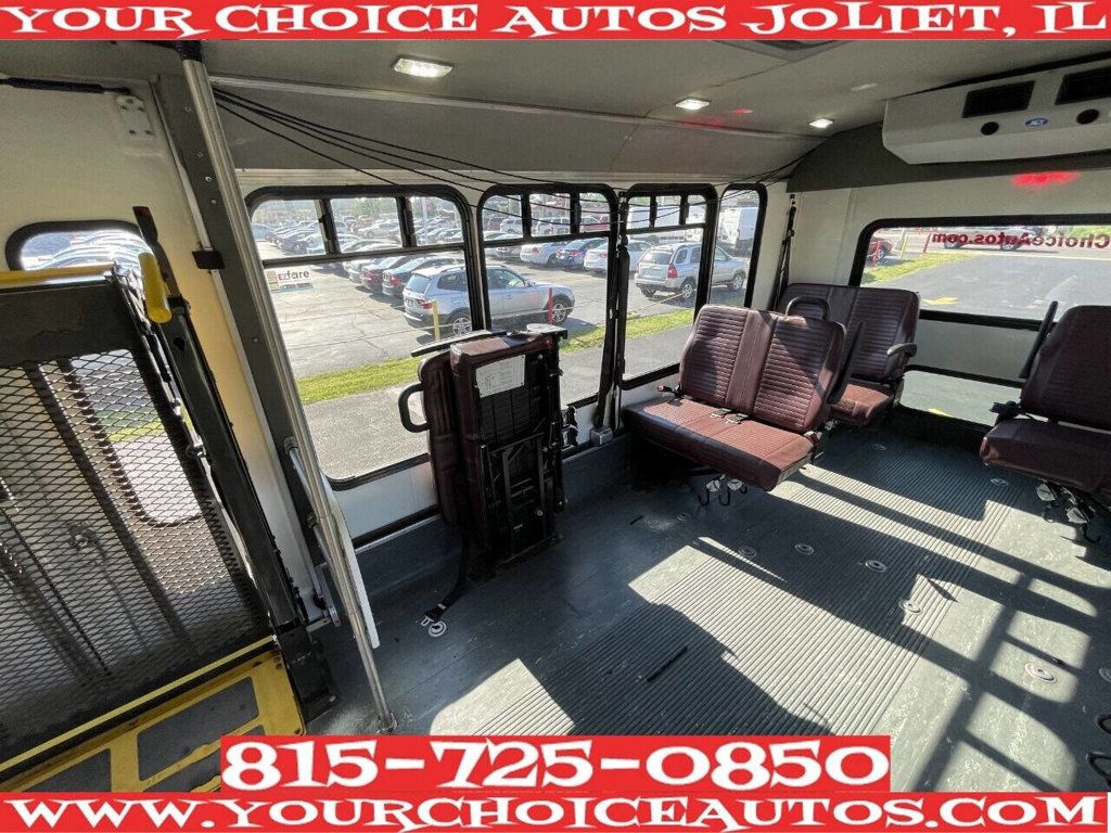 2014 Chevrolet Express Commercial Cutaway 4500 Van 177" Diesel - 22936436 - 27