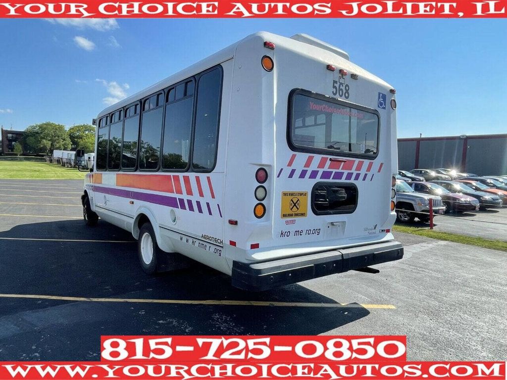 2014 Chevrolet Express Commercial Cutaway 4500 Van 177" Diesel - 22936436 - 7