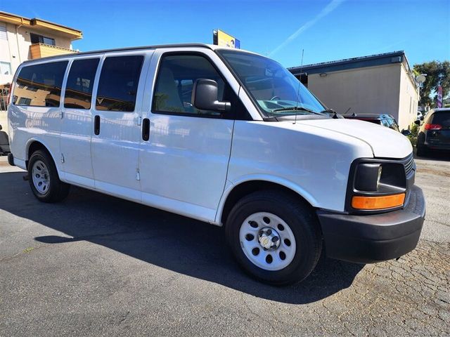 2014 Chevrolet Express Passenger RWD 1500 135" LS - 22828681 - 2