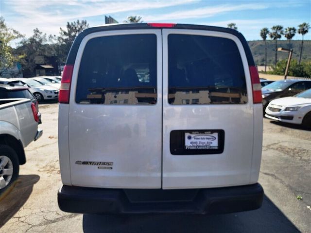 2014 Chevrolet Express Passenger RWD 1500 135" LS - 22828681 - 30