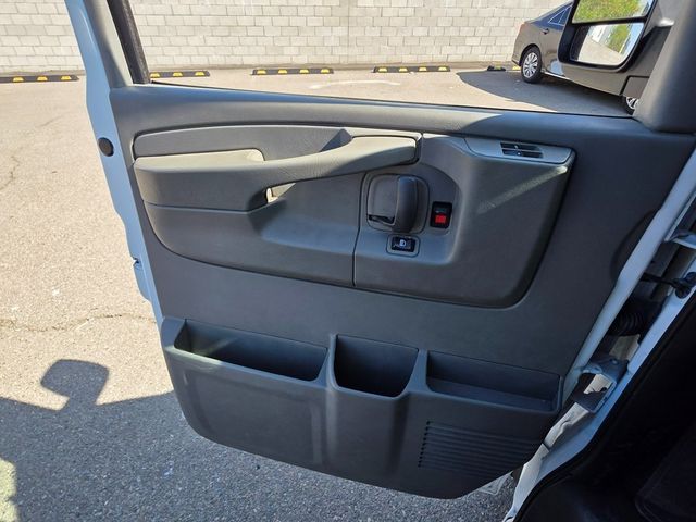 2014 Chevrolet Express Passenger RWD 1500 135" LT - 22906039 - 13