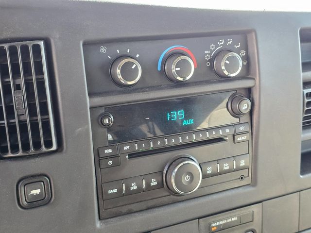 2014 Chevrolet Express Passenger RWD 1500 135" LT - 22906039 - 16