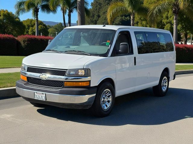 2014 Chevrolet Express Passenger RWD 1500 135" LT - 22906039 - 2