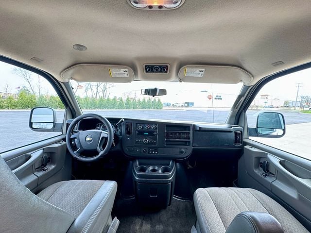 2014 Chevrolet Express Passenger RWD 1500 135" LT - 23033158 - 15