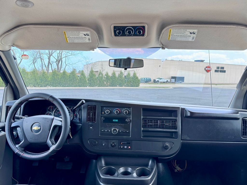 2014 Chevrolet Express Passenger RWD 1500 135" LT - 23016734 - 15