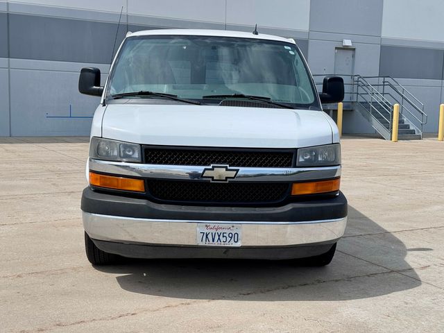 2014 Chevrolet Express Passenger RWD 1500 135" LT - 23016734 - 1