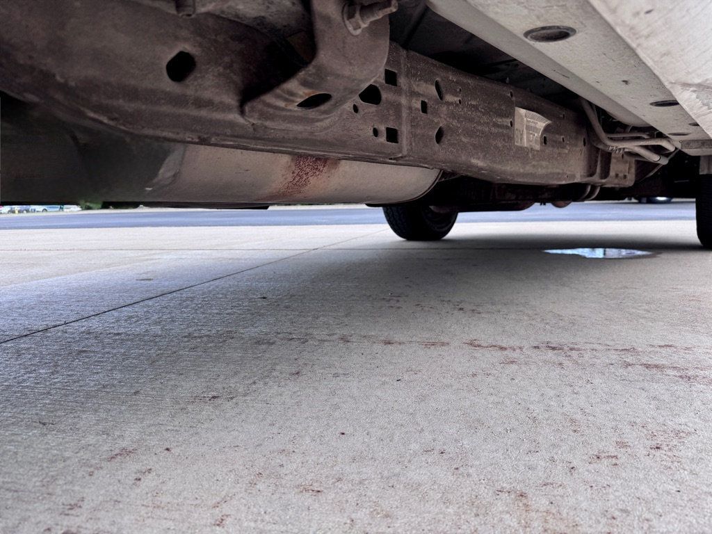 2014 Chevrolet Express Passenger RWD 1500 135" LT - 23016734 - 21