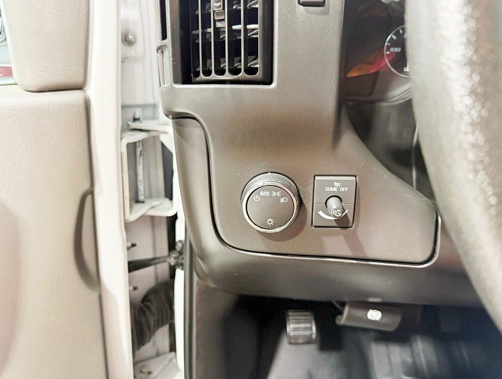 2014 Chevrolet Express Passenger RWD 3500 155" LS w/1LS - 22899717 - 11