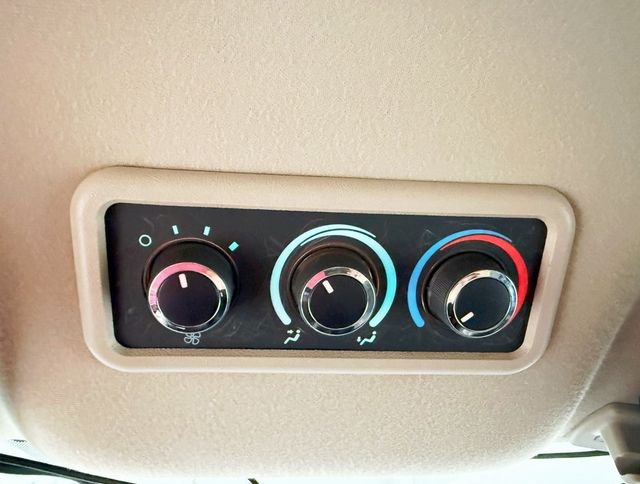 2014 Chevrolet Express Passenger RWD 3500 155" LS w/1LS - 22899717 - 15