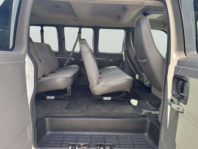 2014 Chevrolet Express Passenger RWD 3500 155" LT w/1LT - 23045963 - 13