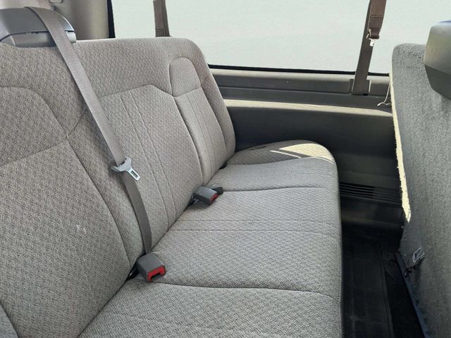 2014 Chevrolet Express Passenger RWD 3500 155" LT w/1LT - 23045963 - 16