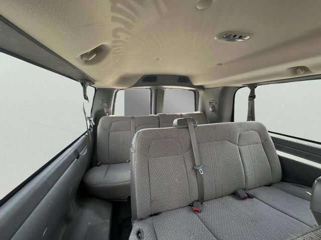 2014 Chevrolet Express Passenger RWD 3500 155" LT w/1LT - 23045963 - 18