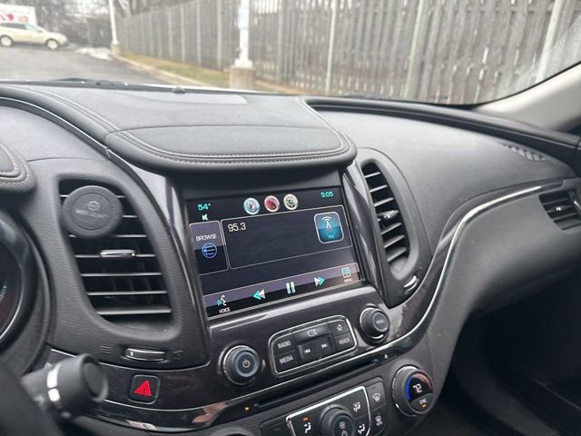 2014 Chevrolet Impala 4dr Sedan LT w/2LT - 22985593 - 17