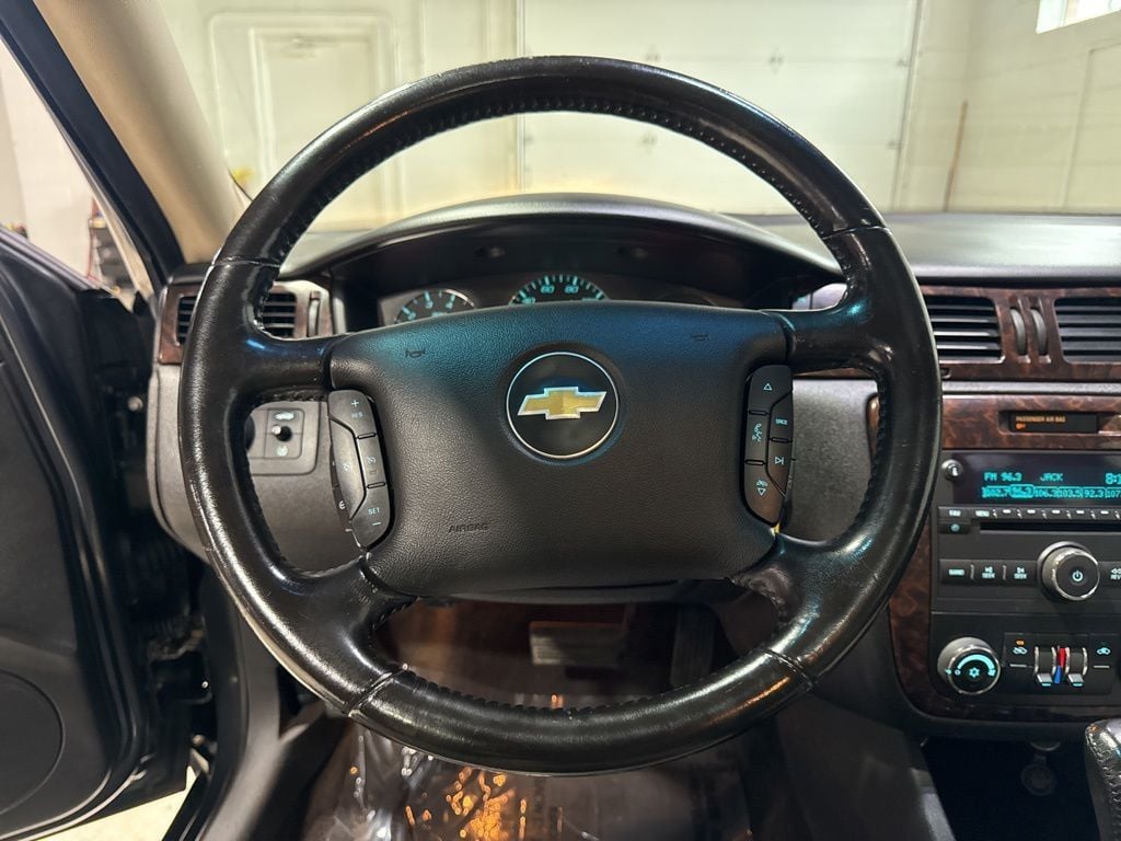 2014 Chevrolet Impala Limited 4dr Sedan LT - 23005410 - 10