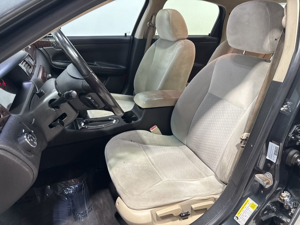 2014 Chevrolet Impala Limited 4dr Sedan LT - 23005410 - 19