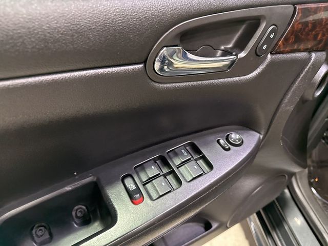 2014 Chevrolet Impala Limited 4dr Sedan LT - 23005410 - 25