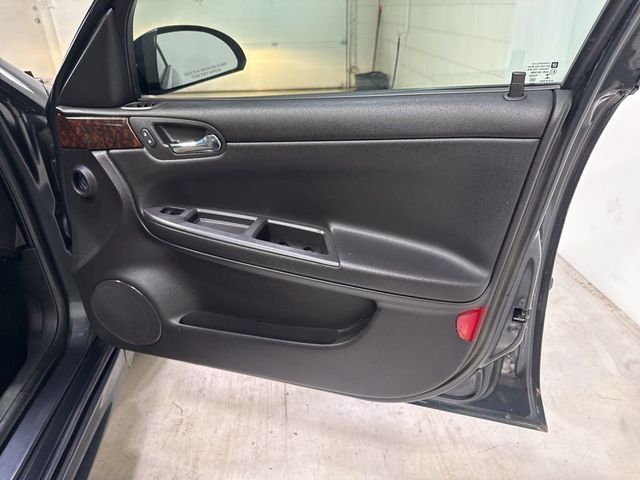2014 Chevrolet Impala Limited 4dr Sedan LT - 23005410 - 38