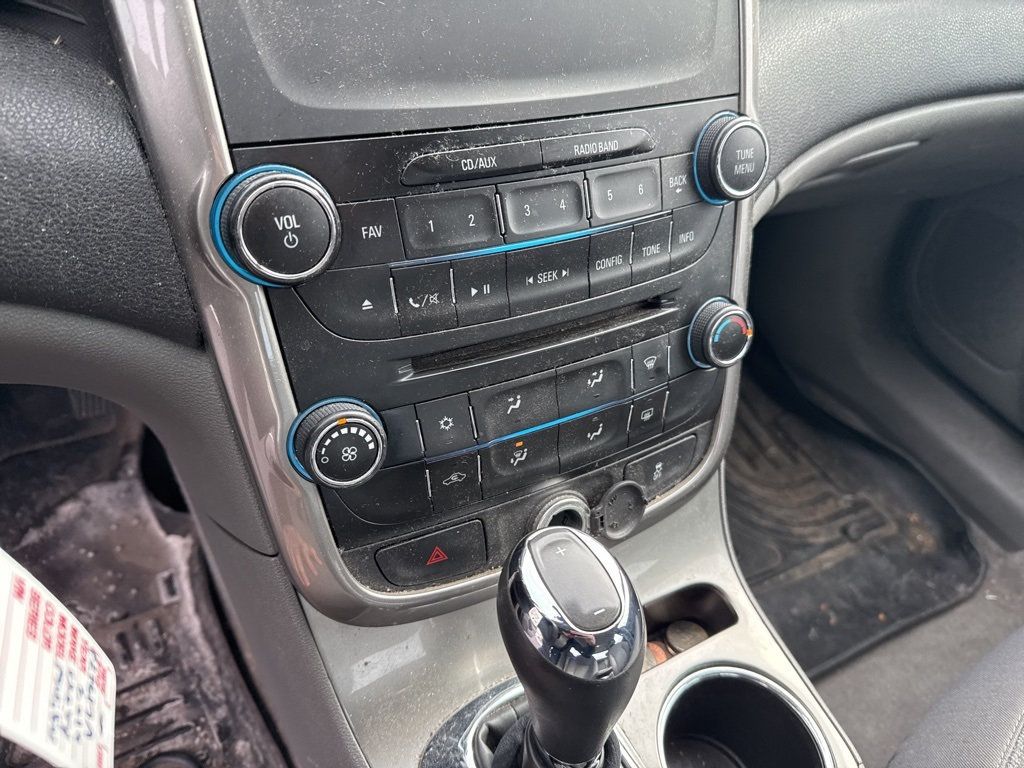 2014 Chevrolet Malibu 4dr Sedan LS w/1LS - 22975488 - 13