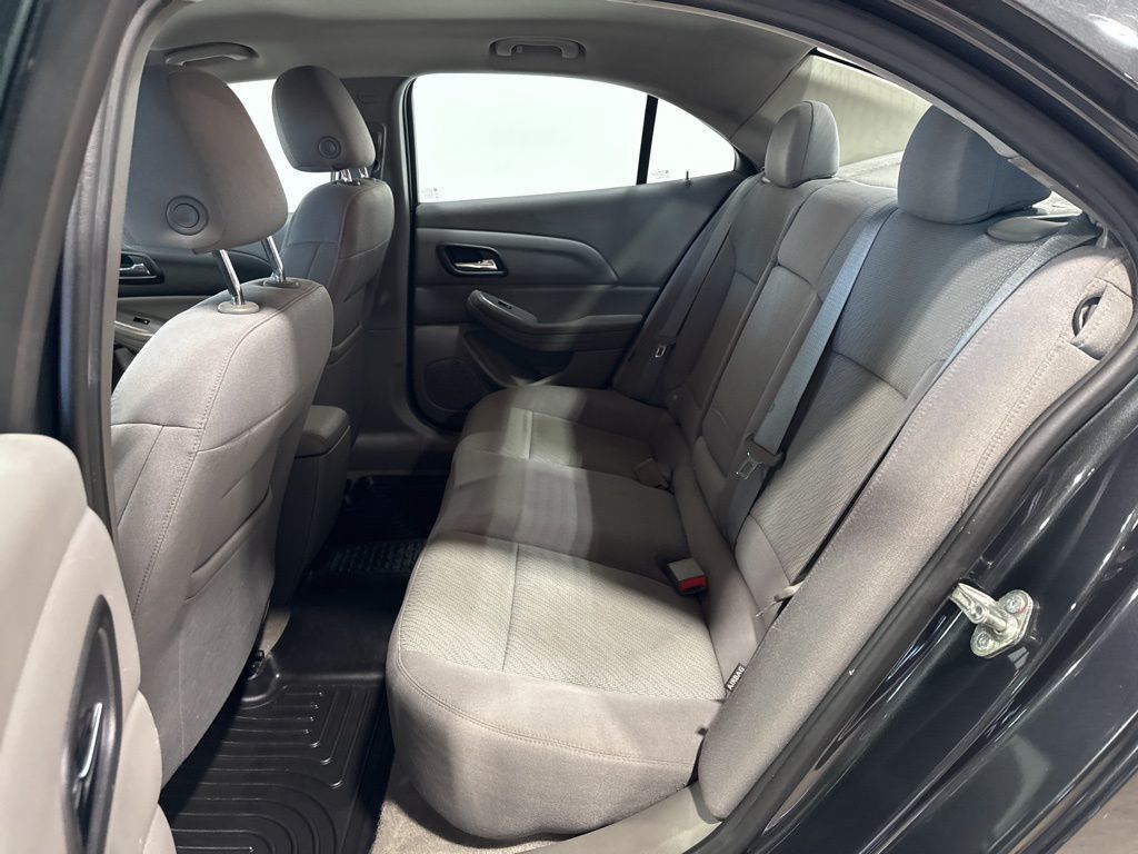 2014 Chevrolet Malibu 4dr Sedan LS w/1LS - 22975488 - 21