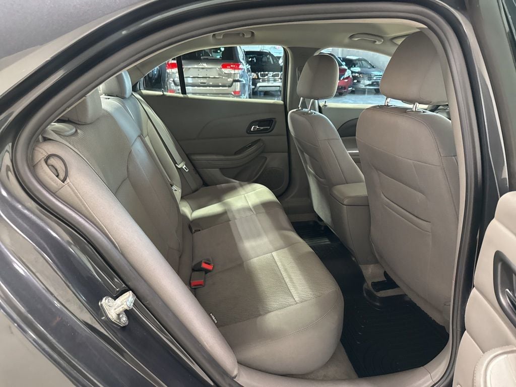 2014 Chevrolet Malibu 4dr Sedan LS w/1LS - 22975488 - 26
