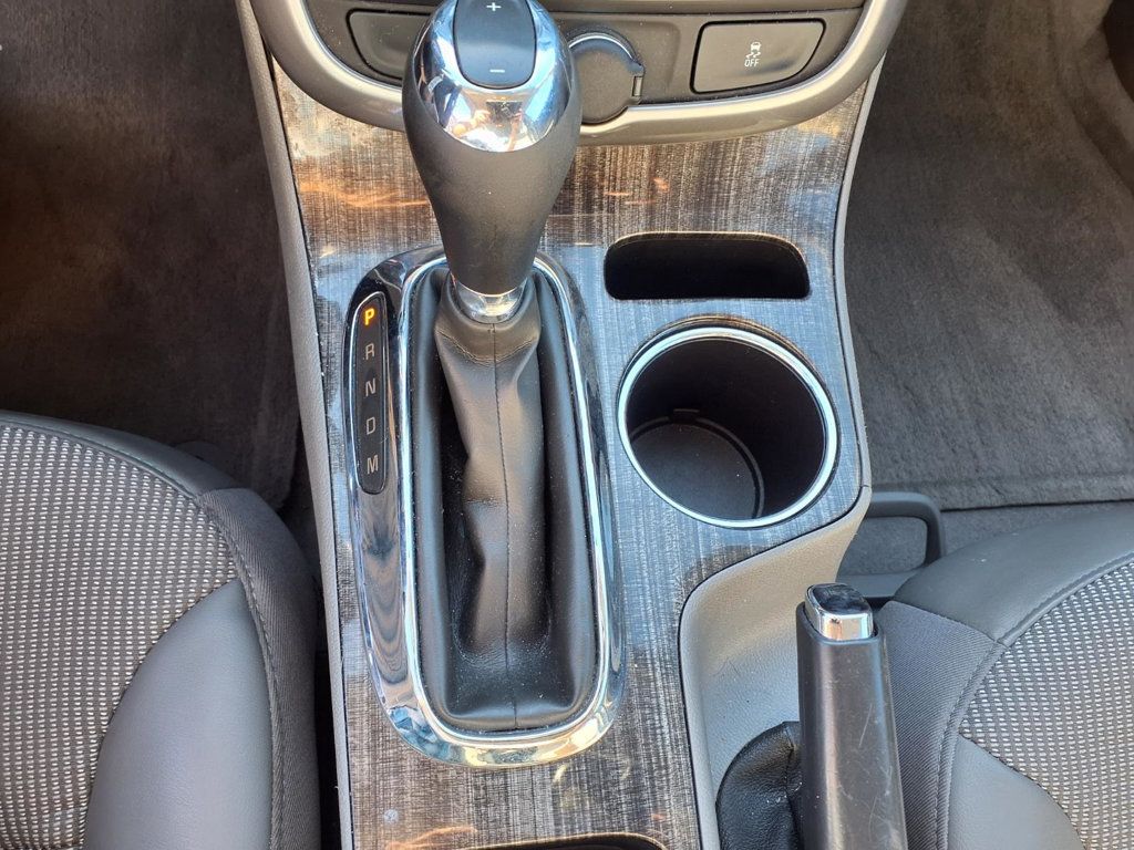 Chevrolet Malibu photo 12