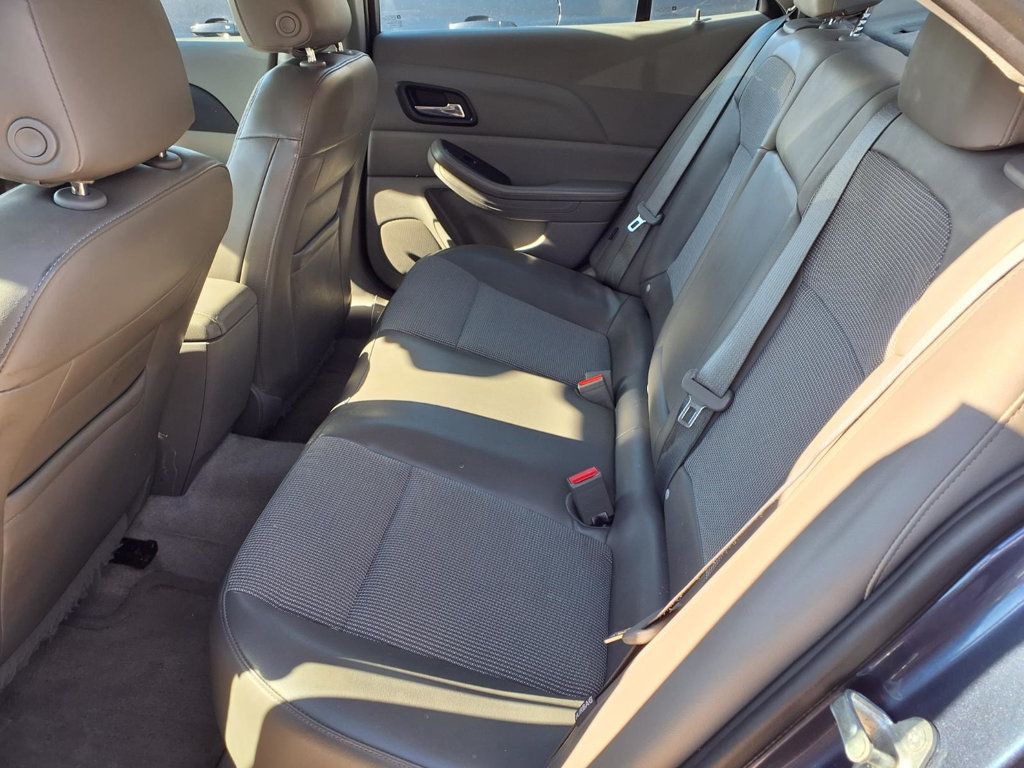 Chevrolet Malibu photo 15