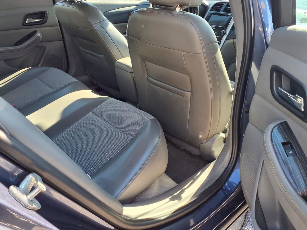 Chevrolet Malibu photo 19