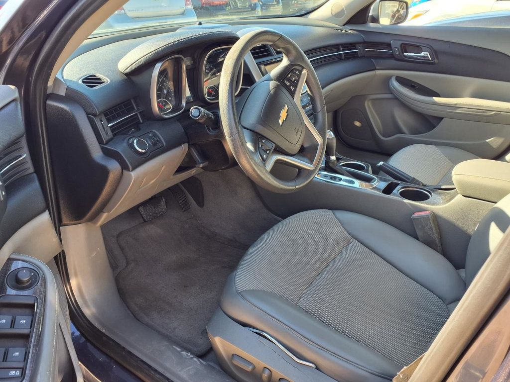 Chevrolet Malibu photo 6
