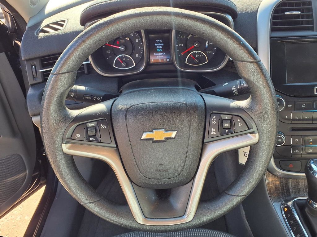 Chevrolet Malibu photo 8