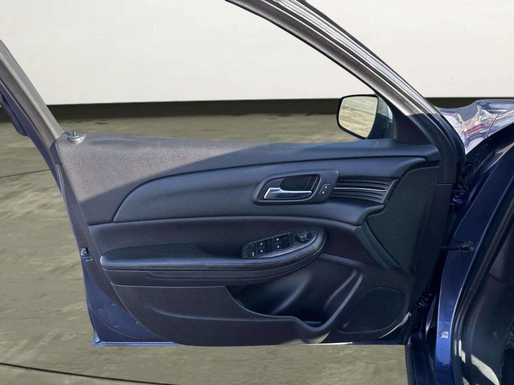 2014 Chevrolet Malibu 4dr Sedan LT w/1LT - 22968402 - 9