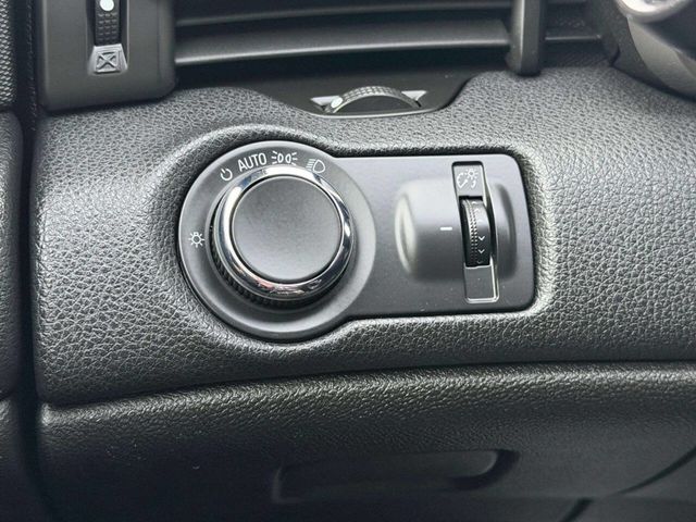 2014 Chevrolet Malibu 4dr Sedan LT w/1LT - 22989112 - 33