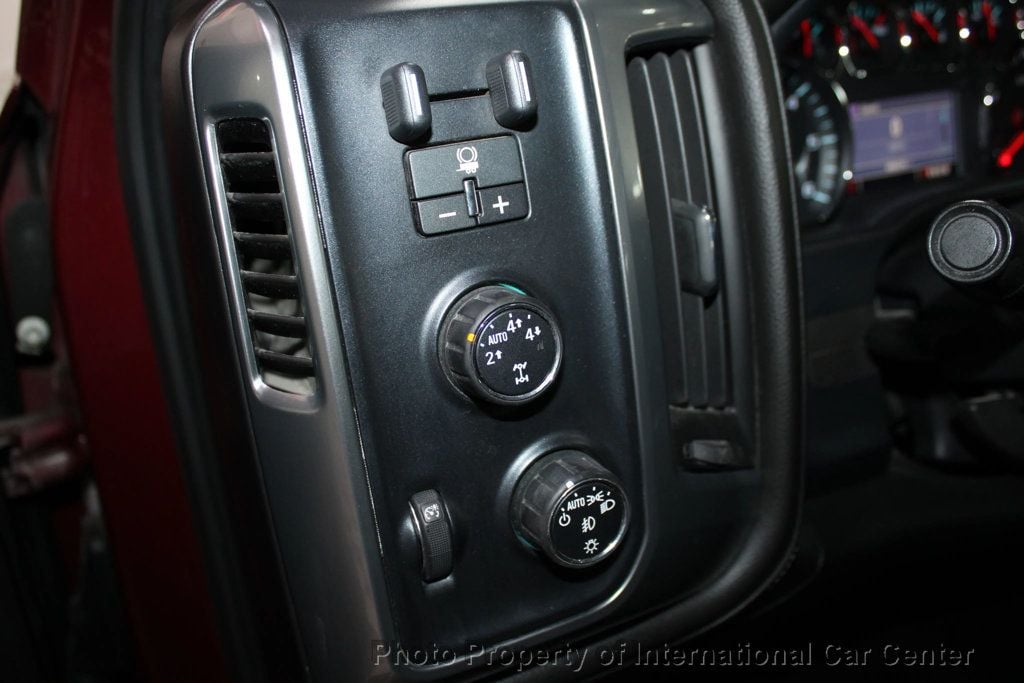 2014 Chevrolet Silverado 1500 LTZ Pickup 4D 6 1/2 ft - 22950202 - 17