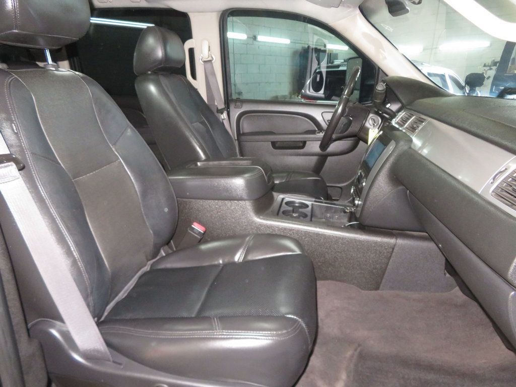 2014 Chevrolet Silverado 2500HD 2OWNER 4X4 CREWCAB DURAMAX DIESEL AZ TRUCK LTZ EXTRA CLEAN  - 22977928 - 35